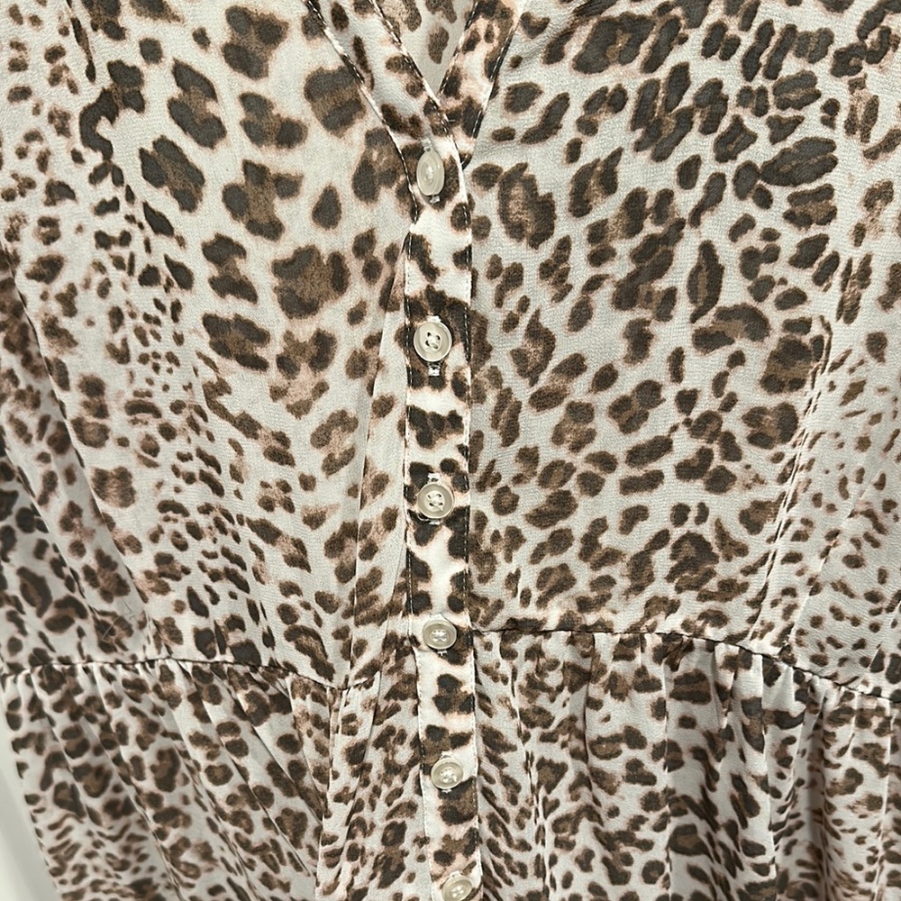 Leopard Print Button-Up Dress - Picture 4 of 4